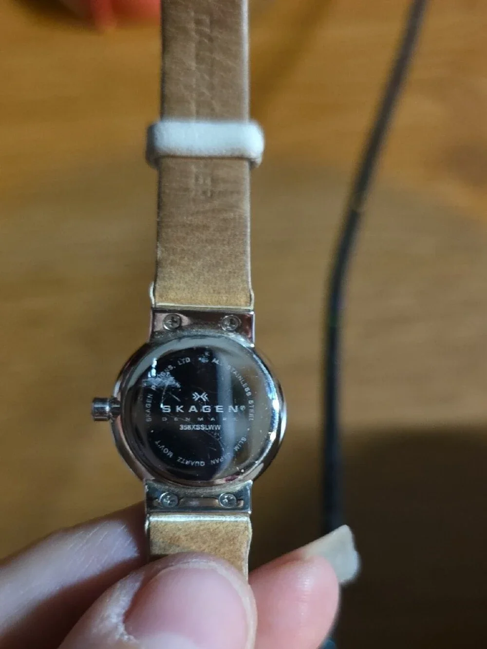 Skagen Silver-tone Case White Dial White Leather Strap Ladies Watch